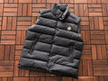 MONCLER Chaleco