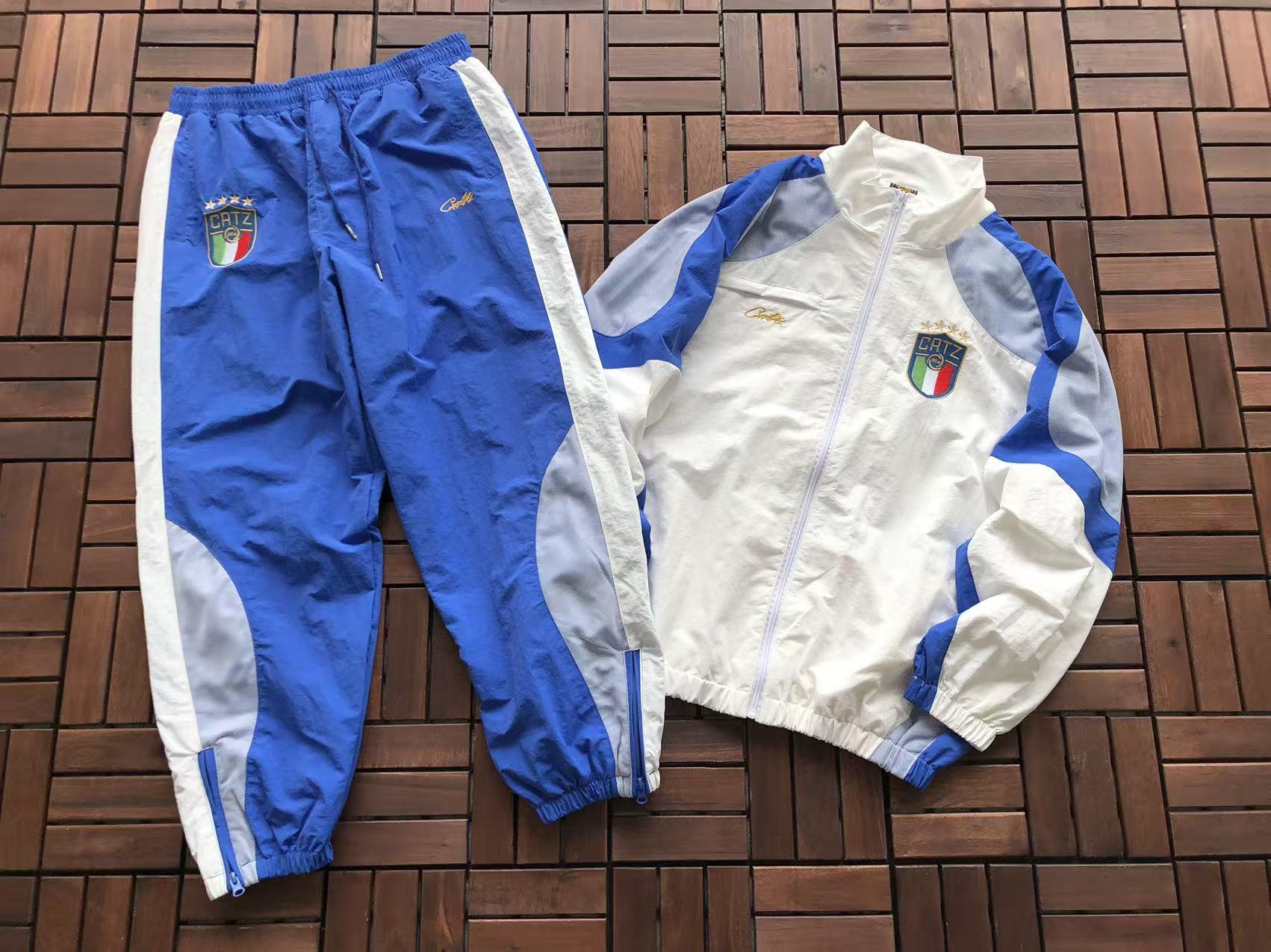 CORTEIZ Conjunto Italia