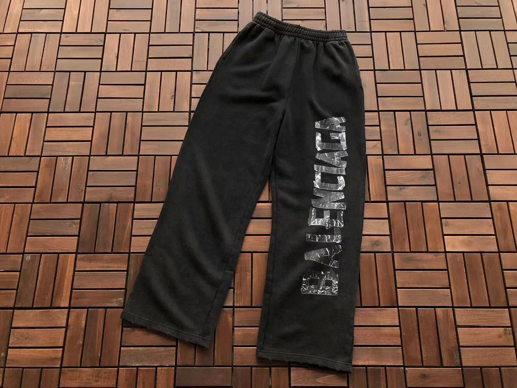BALENCIAGA Pantalon Tape