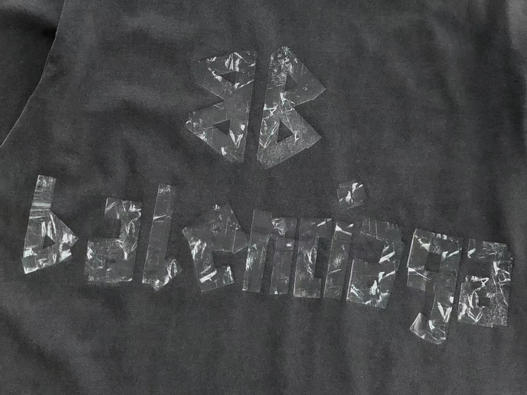 BALENCIAGA Remera Camo