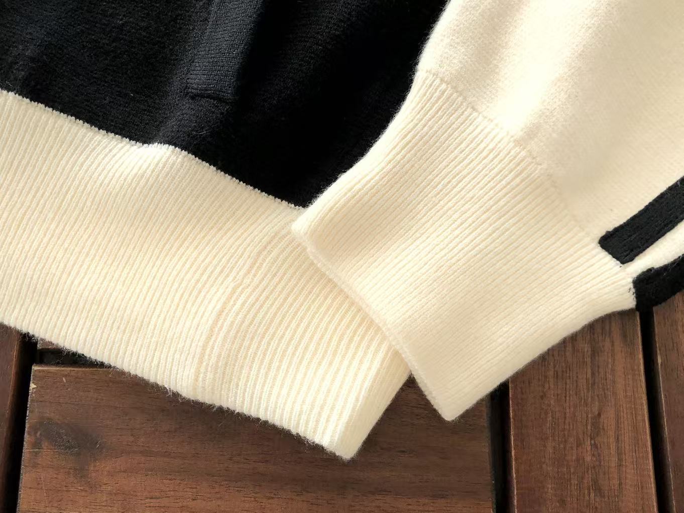 CORTEIZ Buzo Knit Varsity