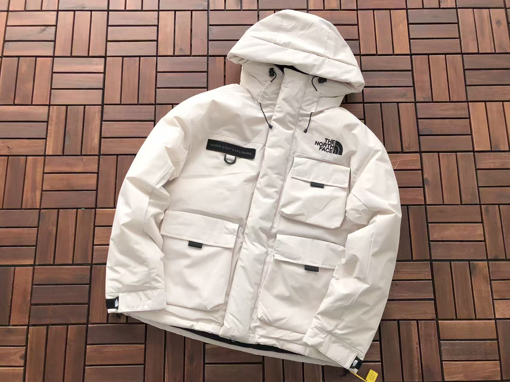 THE NORTH FACE Puffer Cargo