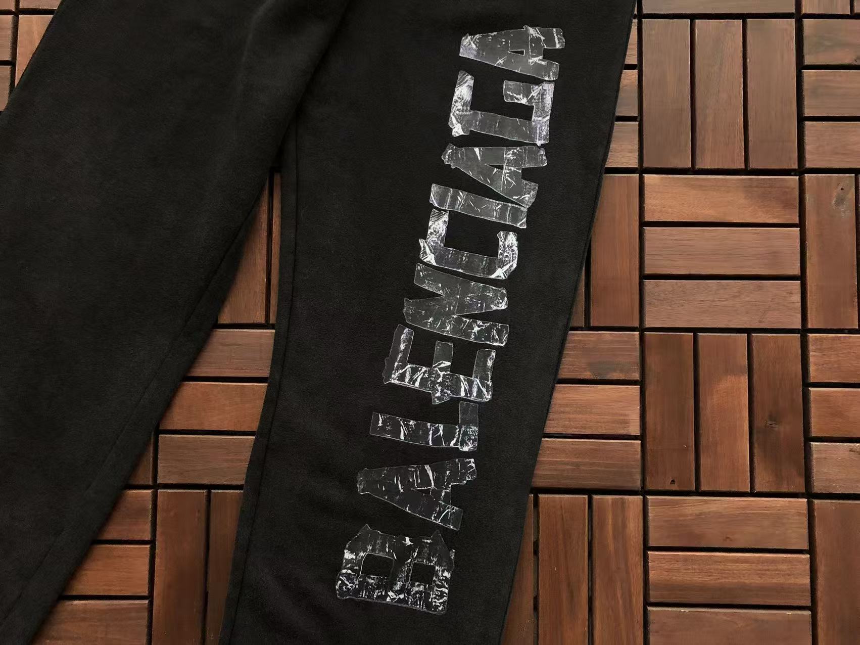 BALENCIAGA Pantalon Tape