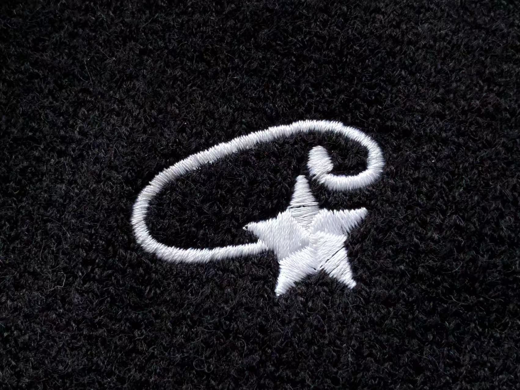 CORTEIZ Buzo Knit Cierre