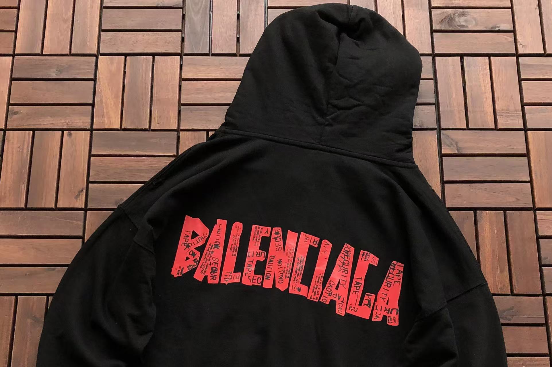 BALENCIAGA Canguro Cierre Rojo