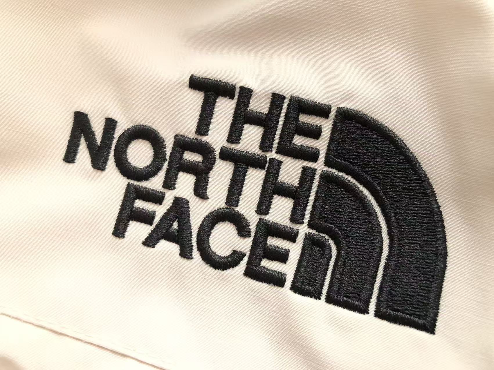 THE NORTH FACE Puffer Cargo
