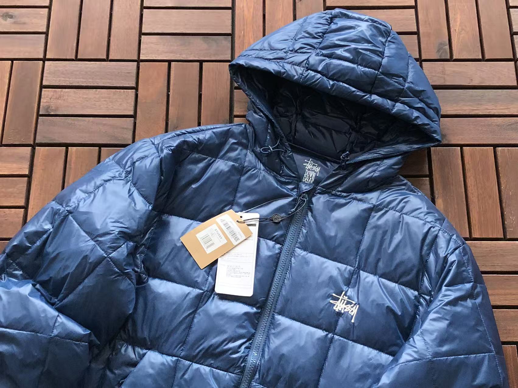 STUSSY Puffer Boxy
