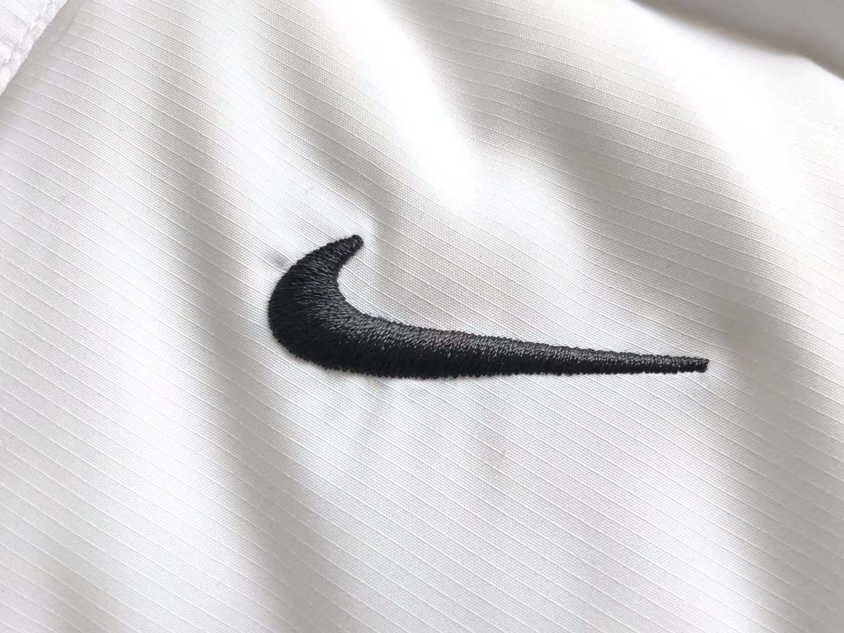 NIKE Puffer Swoosh