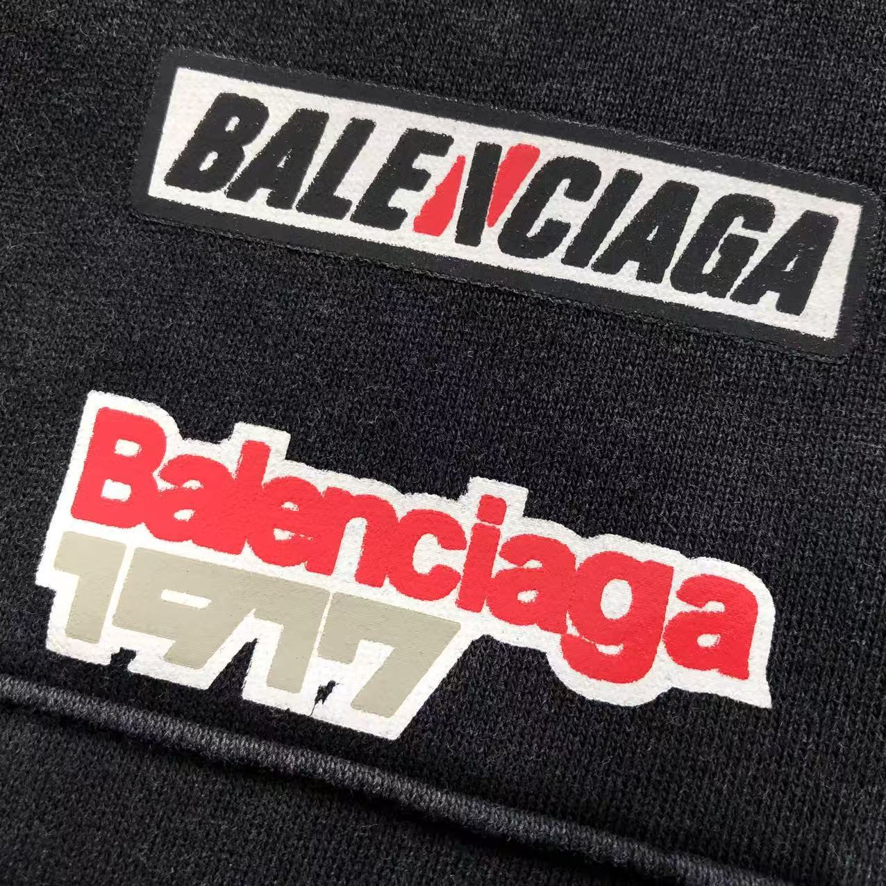 BALENCIAGA Canguro Cierre Racing