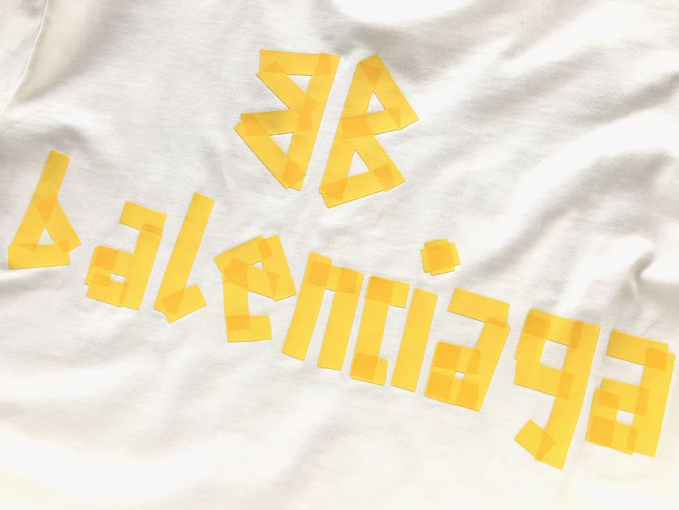 BALENCIAGA Remera Manga Larga BB