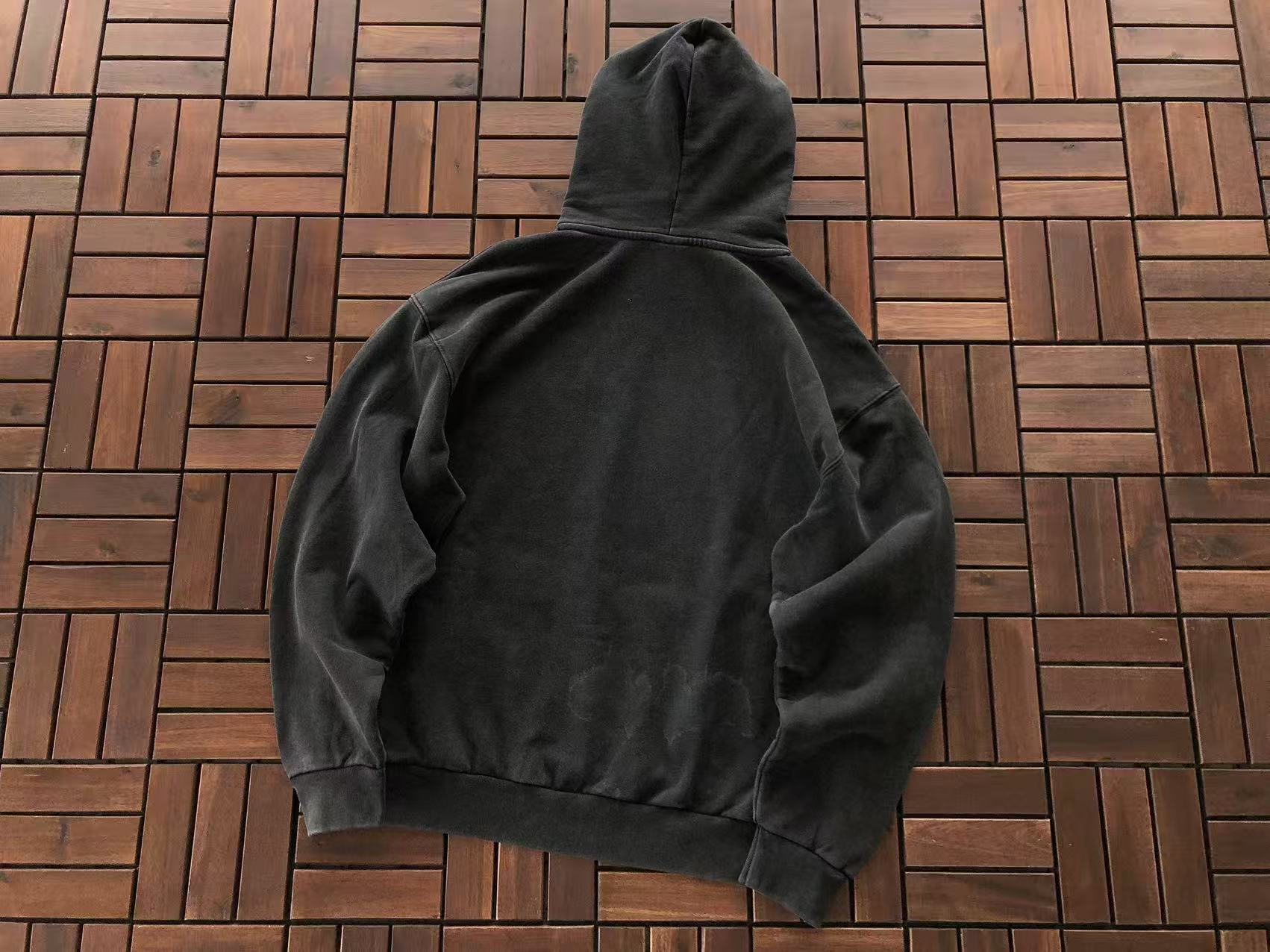 BALENCIAGA Canguro City of Angels