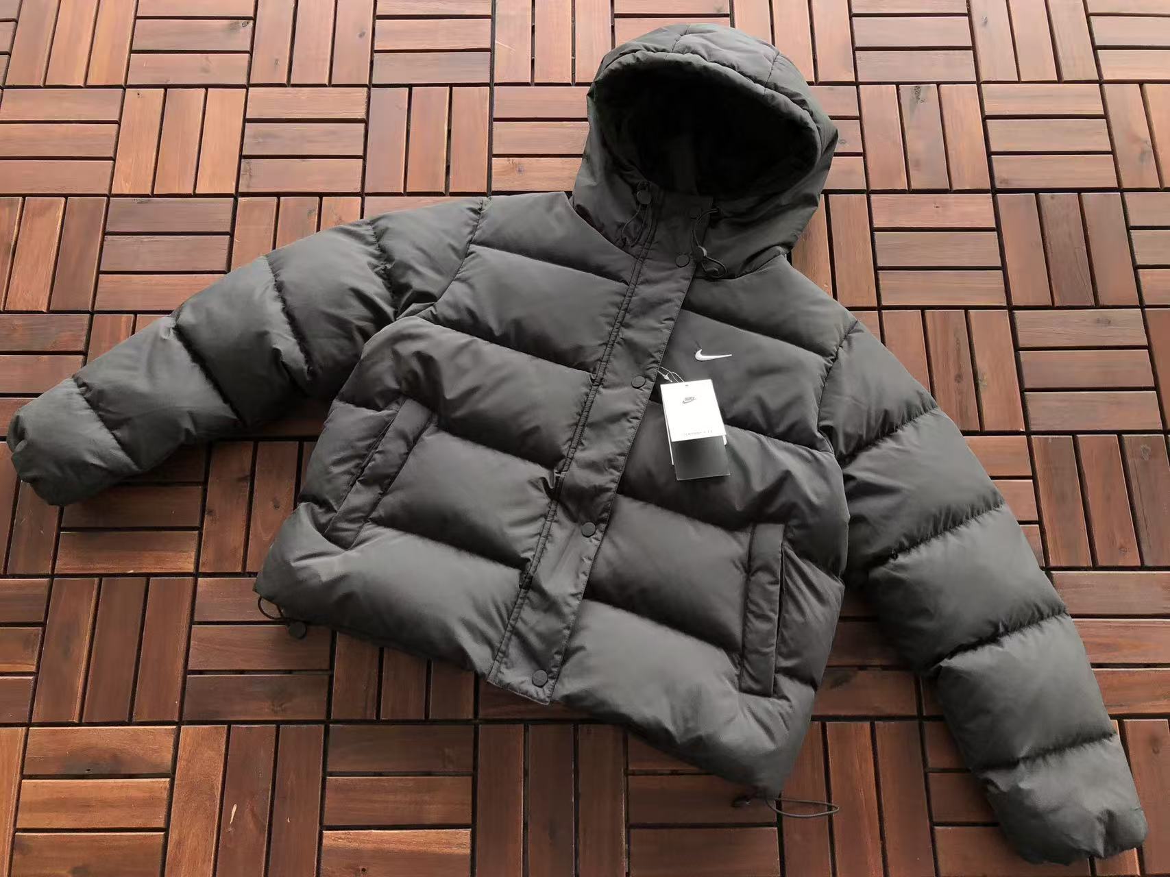 NIKE Puffer Swoosh