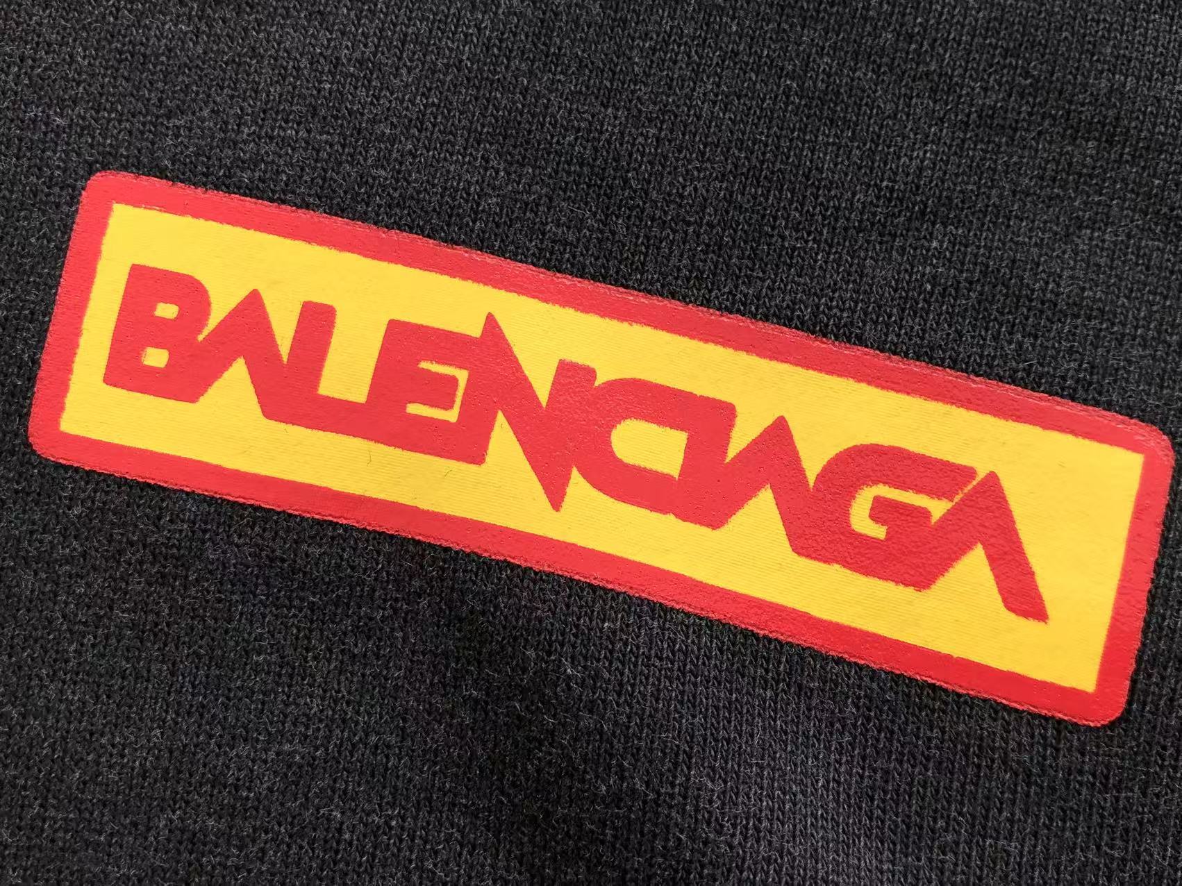 BALENCIAGA Canguro Cierre Racing