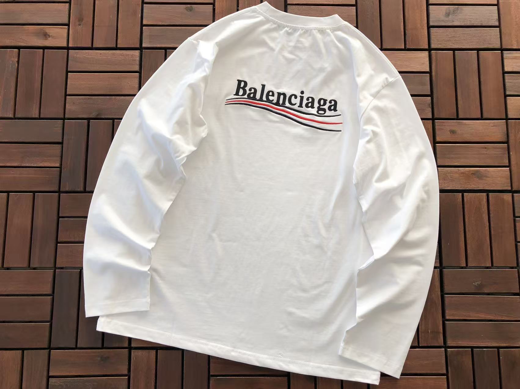BALENCIAGA Remera Manga Larga Political