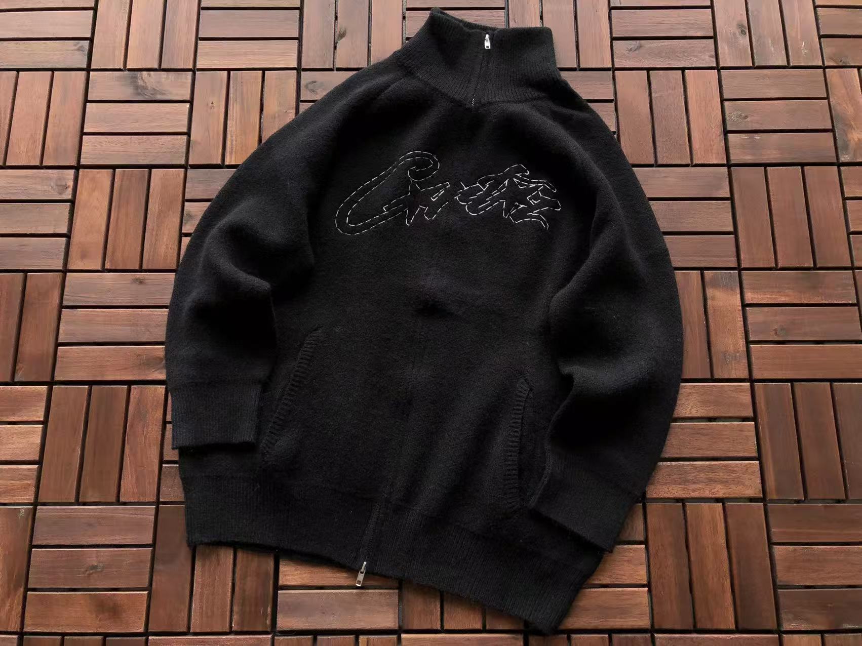CORTEIZ Buzo Knit Script