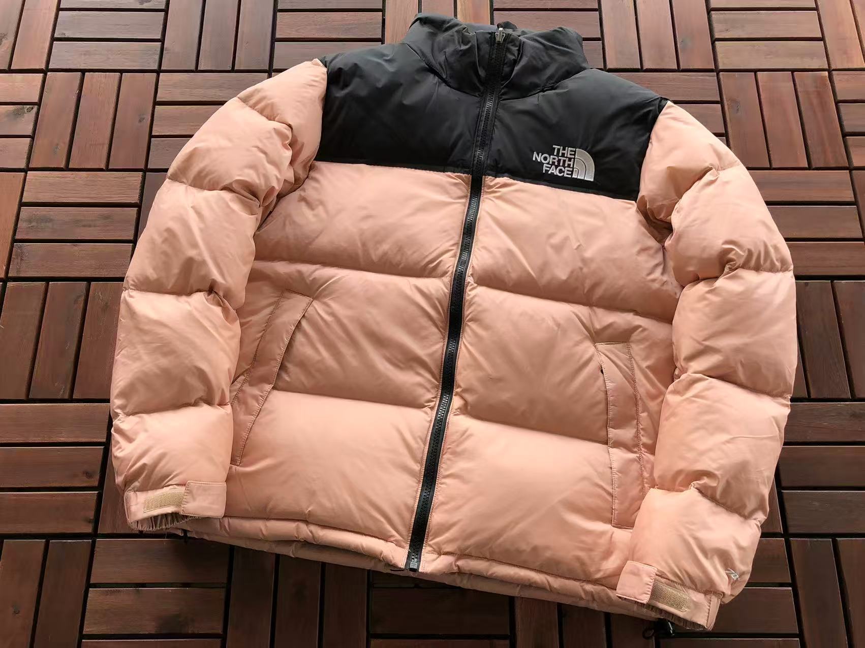 THE NORTH FACE Puffer Nuptse
