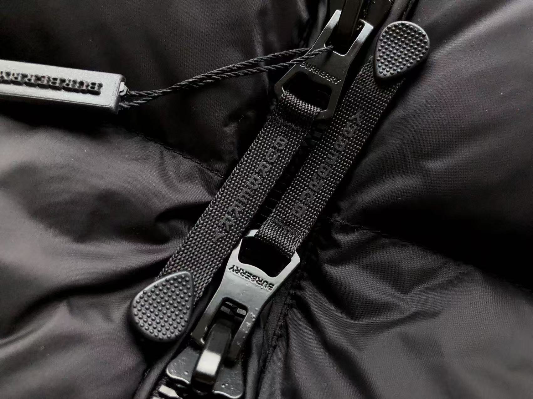 BURBERRY Puffer