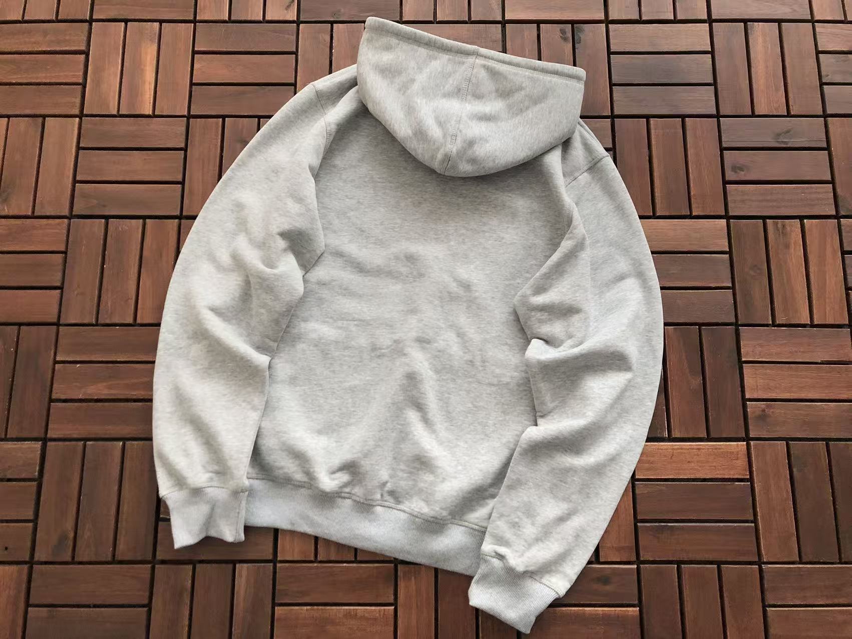 CORTEIZ Conjunto Canguro Fleece Script