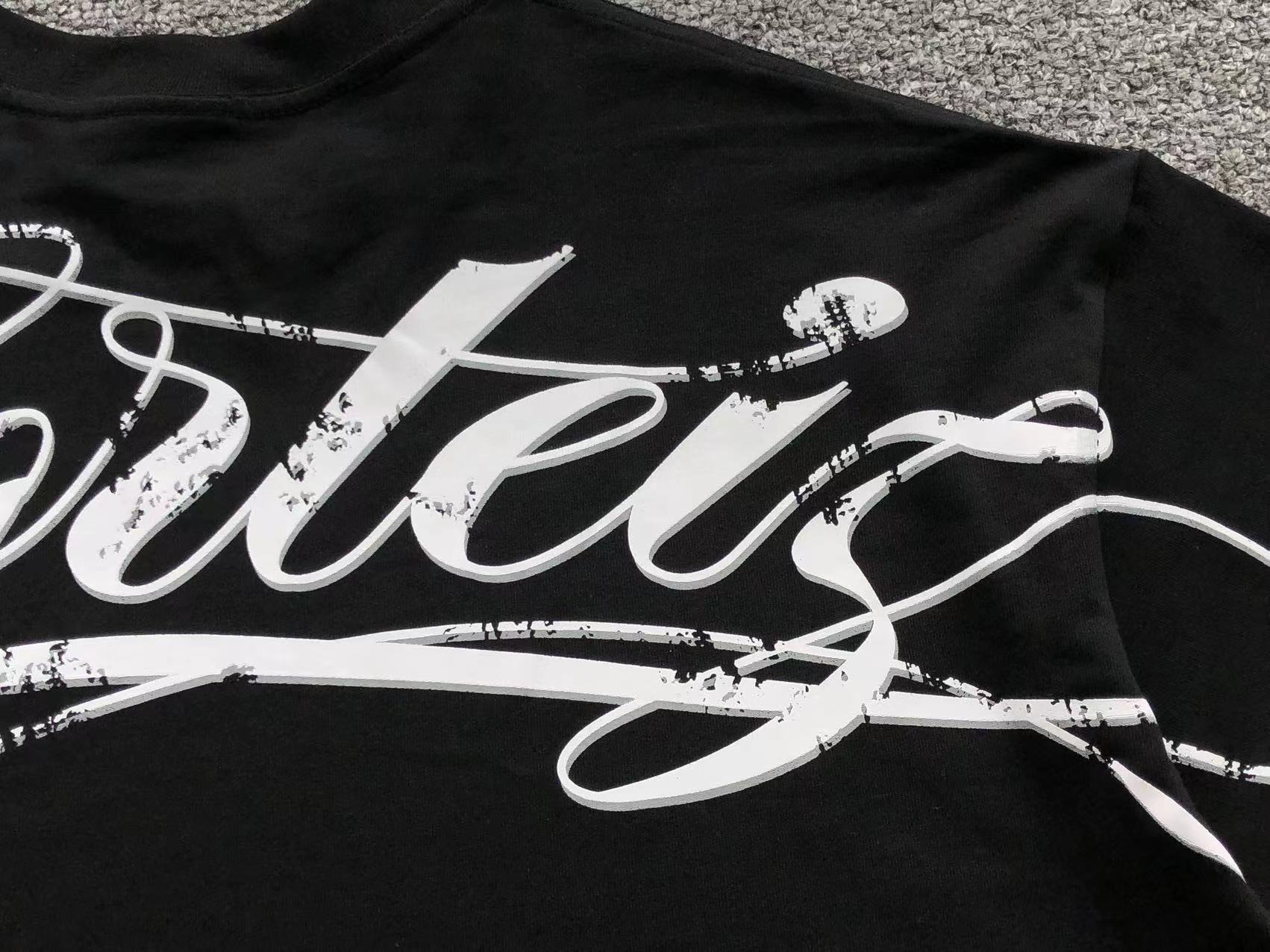 Corteiz Remera Big Logo Cursiva