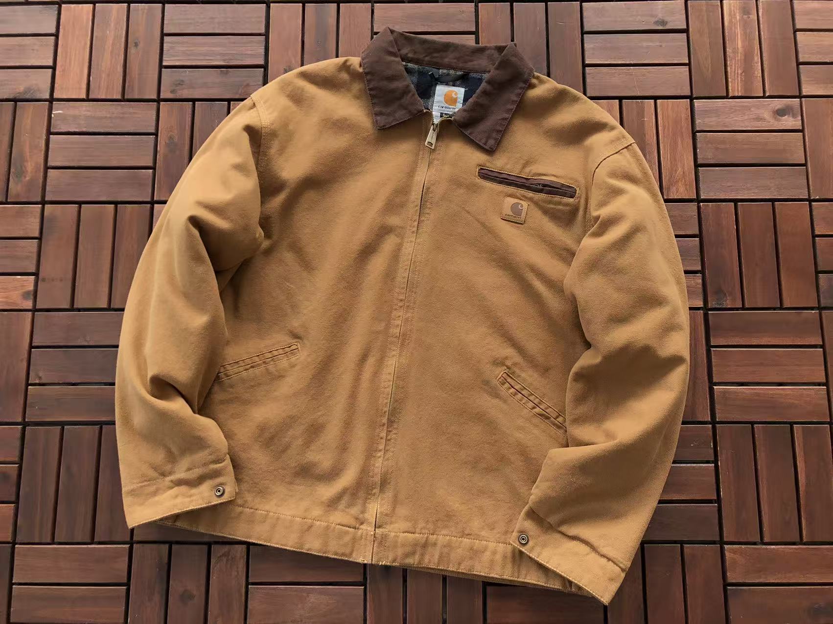 CARHARTT Campera Detroit 2