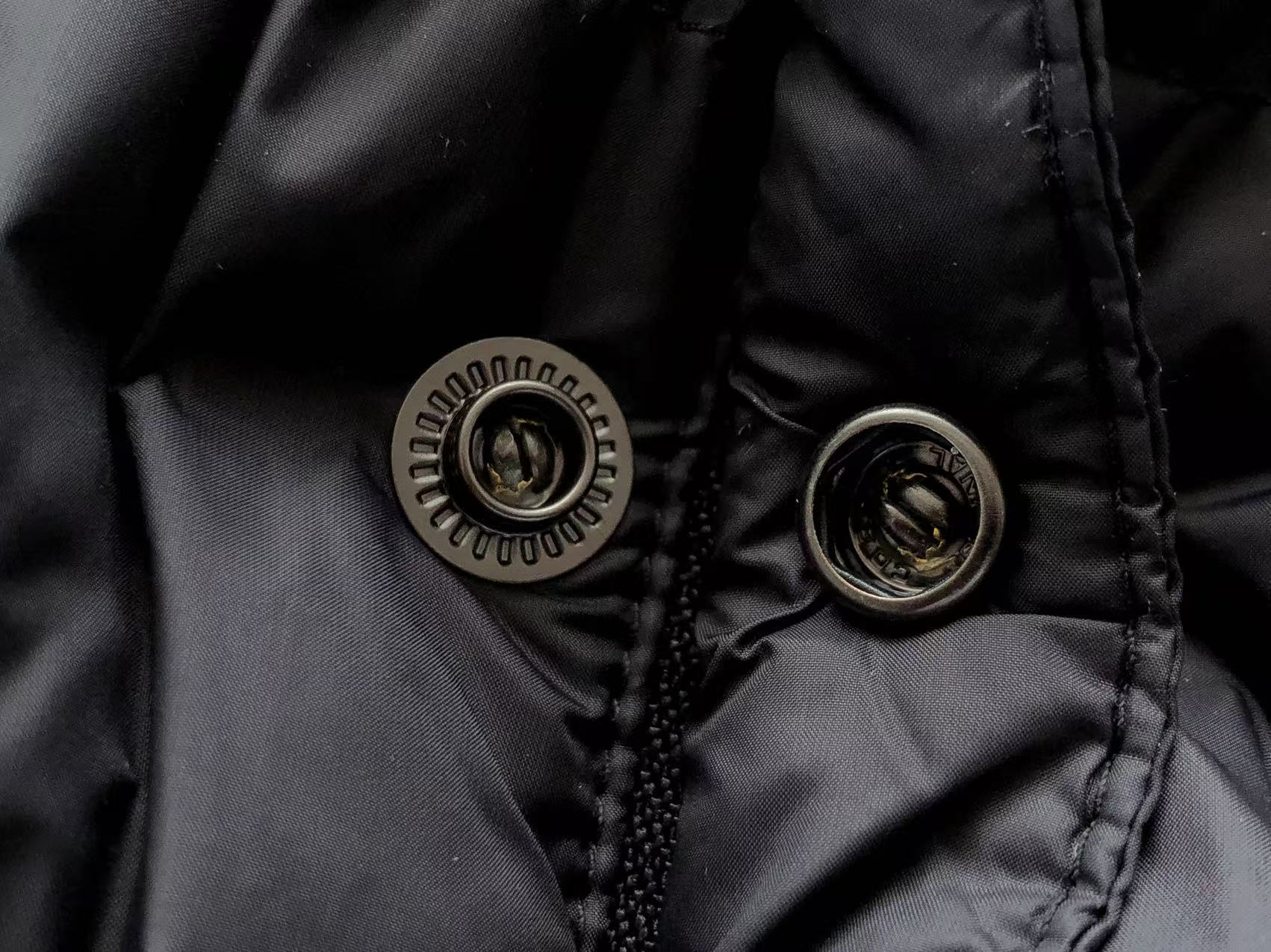 MONCLER Chaleco