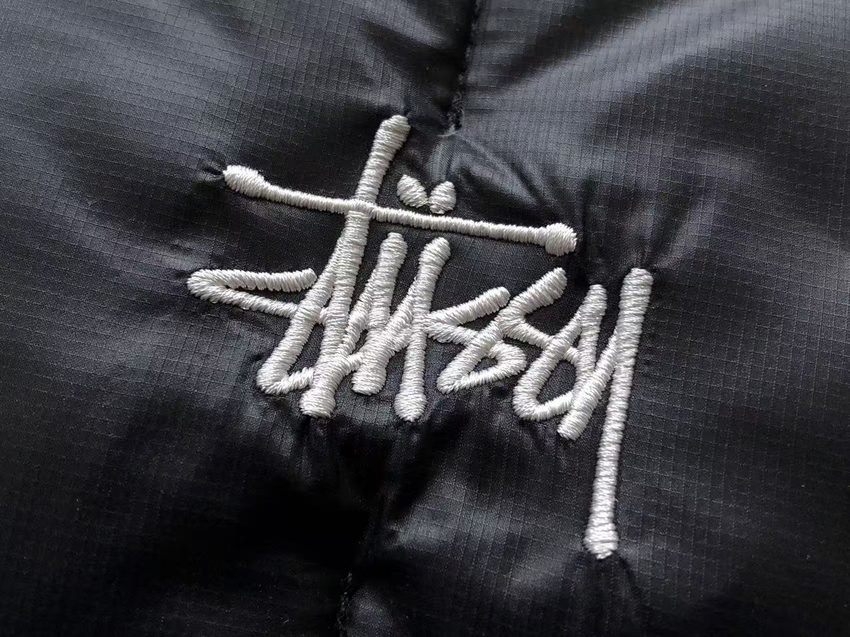 STUSSY Puffer Boxy