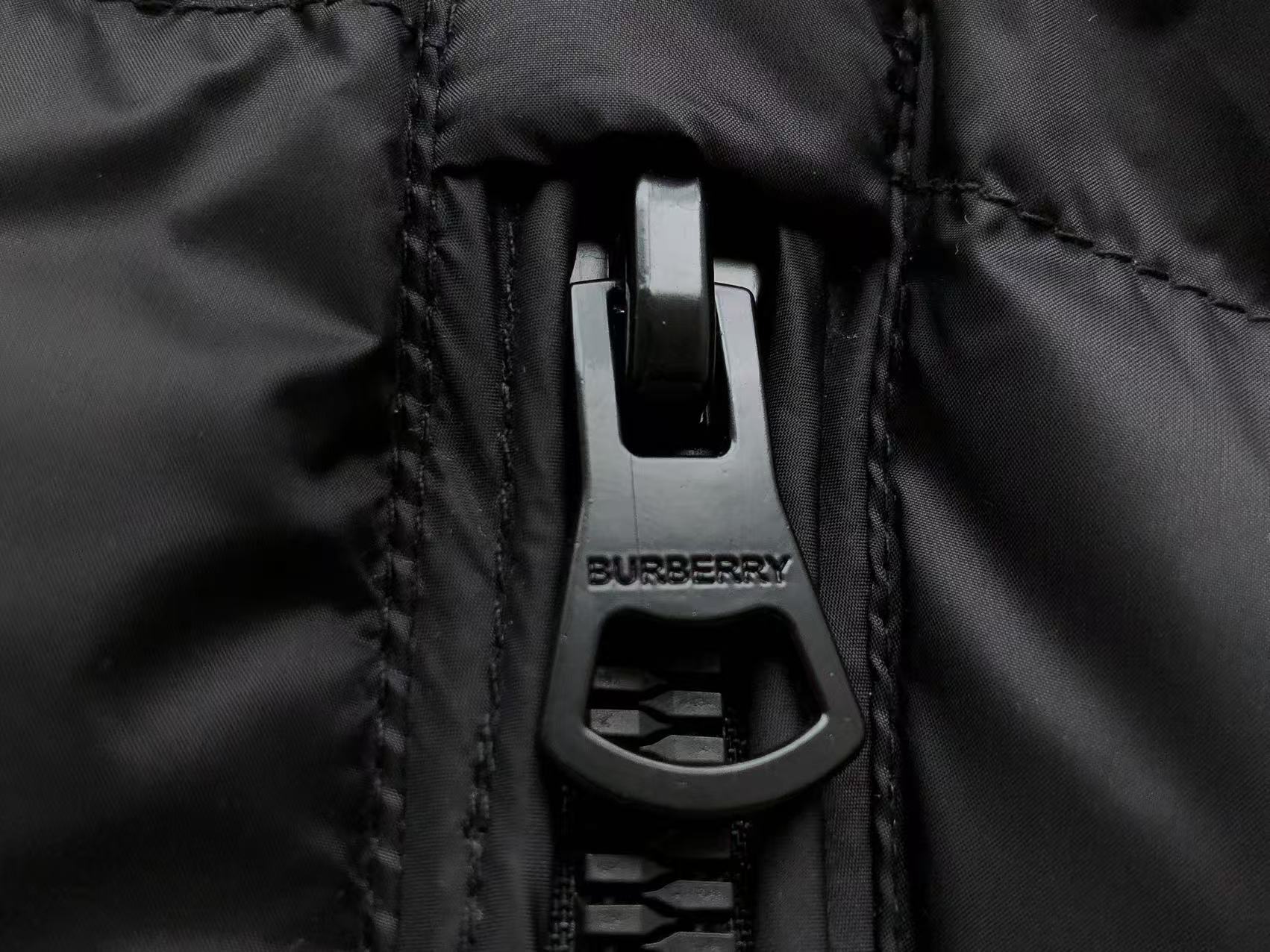 BURBERRY Puffer