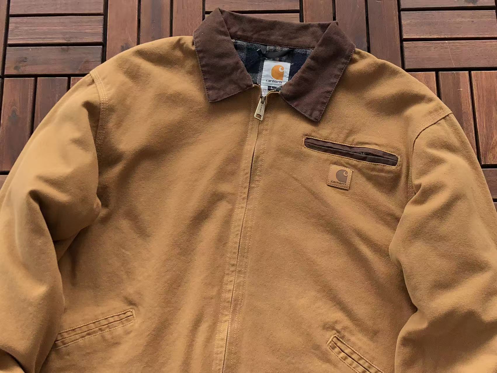 CARHARTT Campera Detroit 2