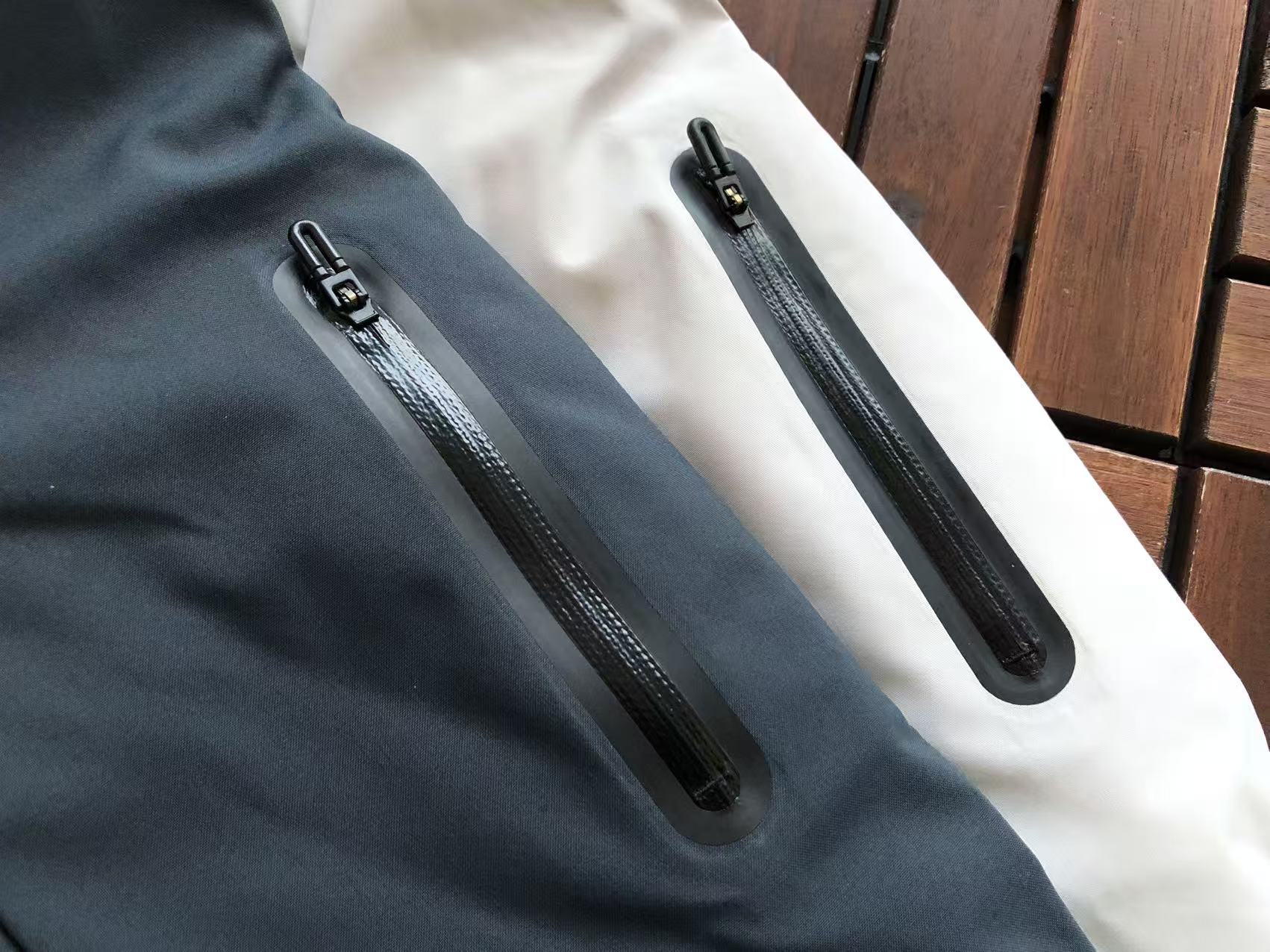 ARC'TERYX Puffer
