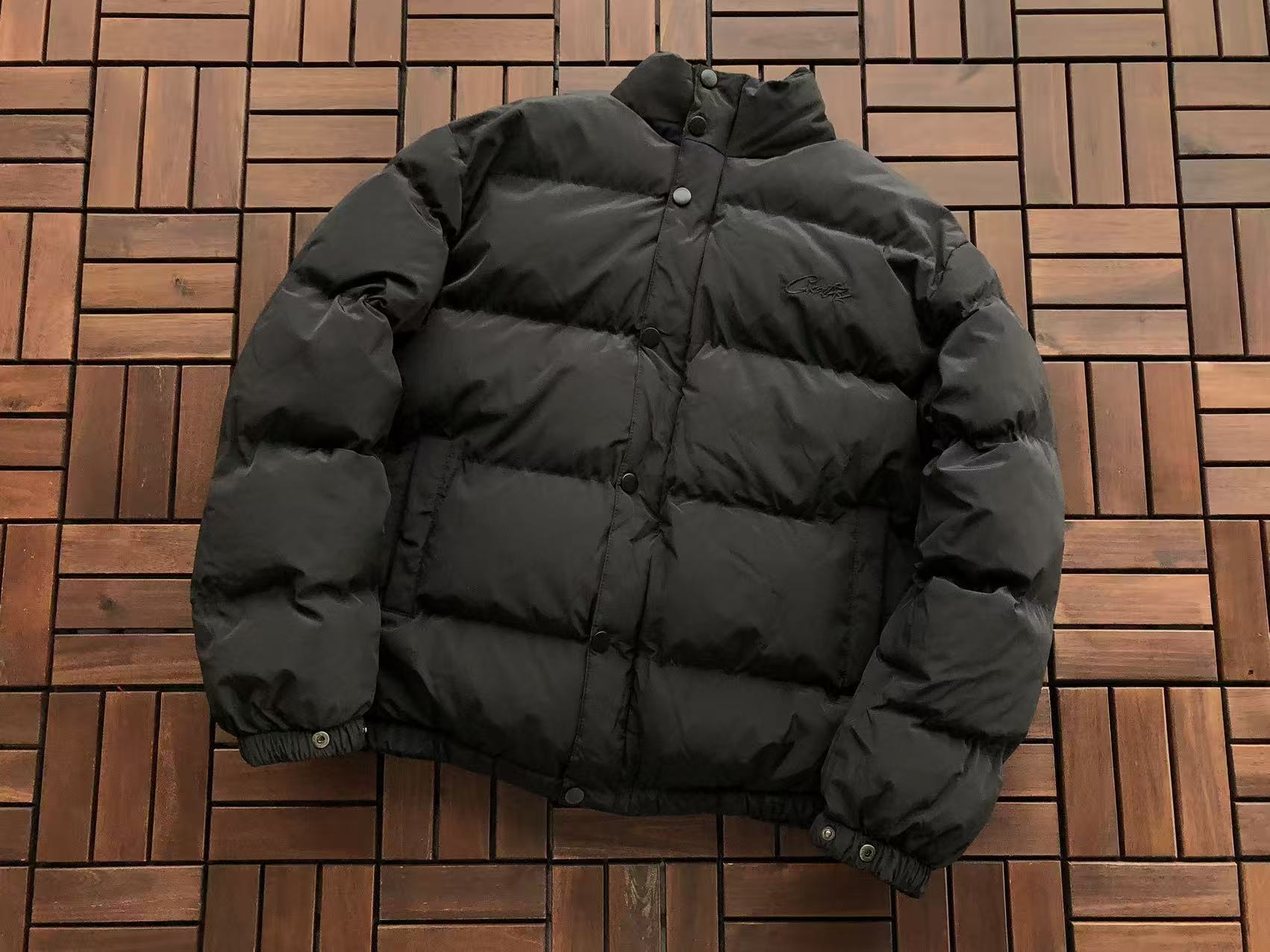 CORTEIZ Puffer