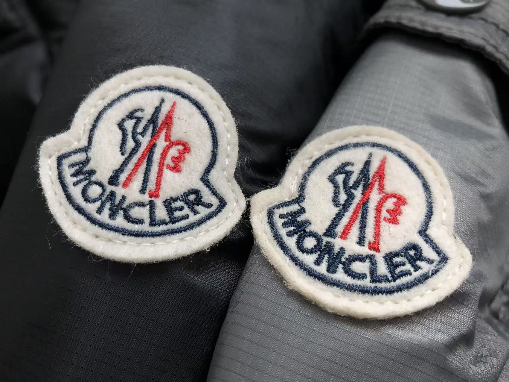 MONCLER Puffer Maya