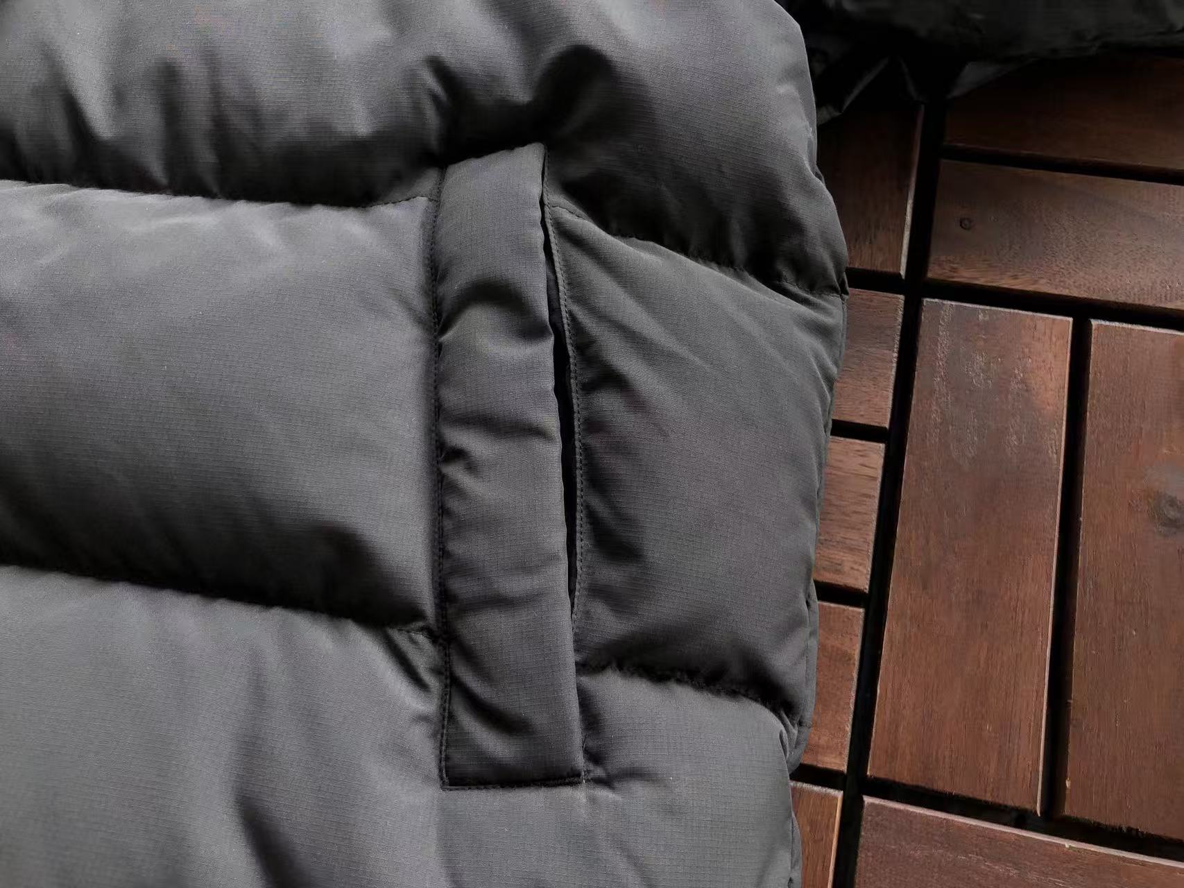 NIKE Puffer Swoosh