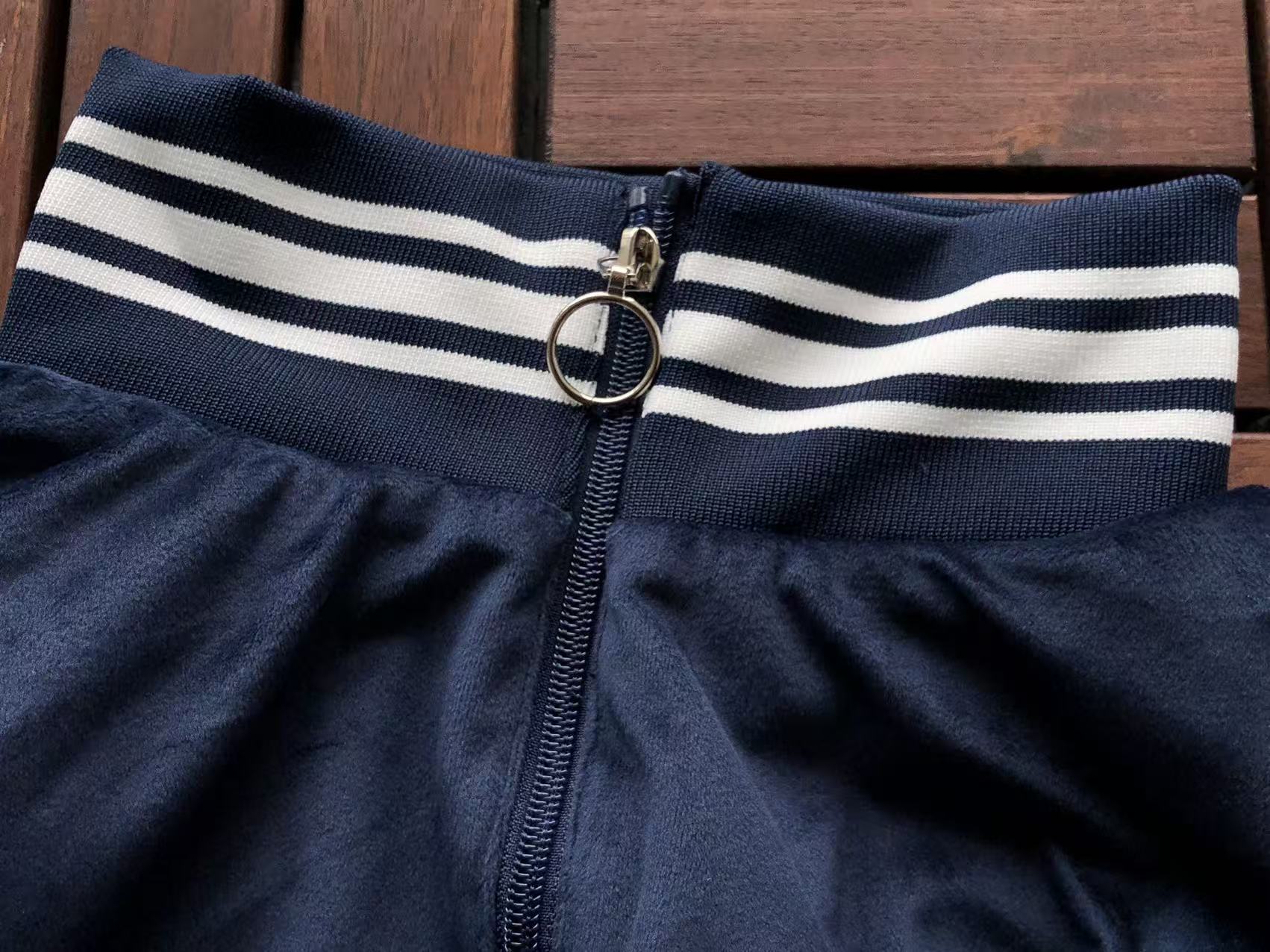 CORTEIZ Conjunto Buzo Velour