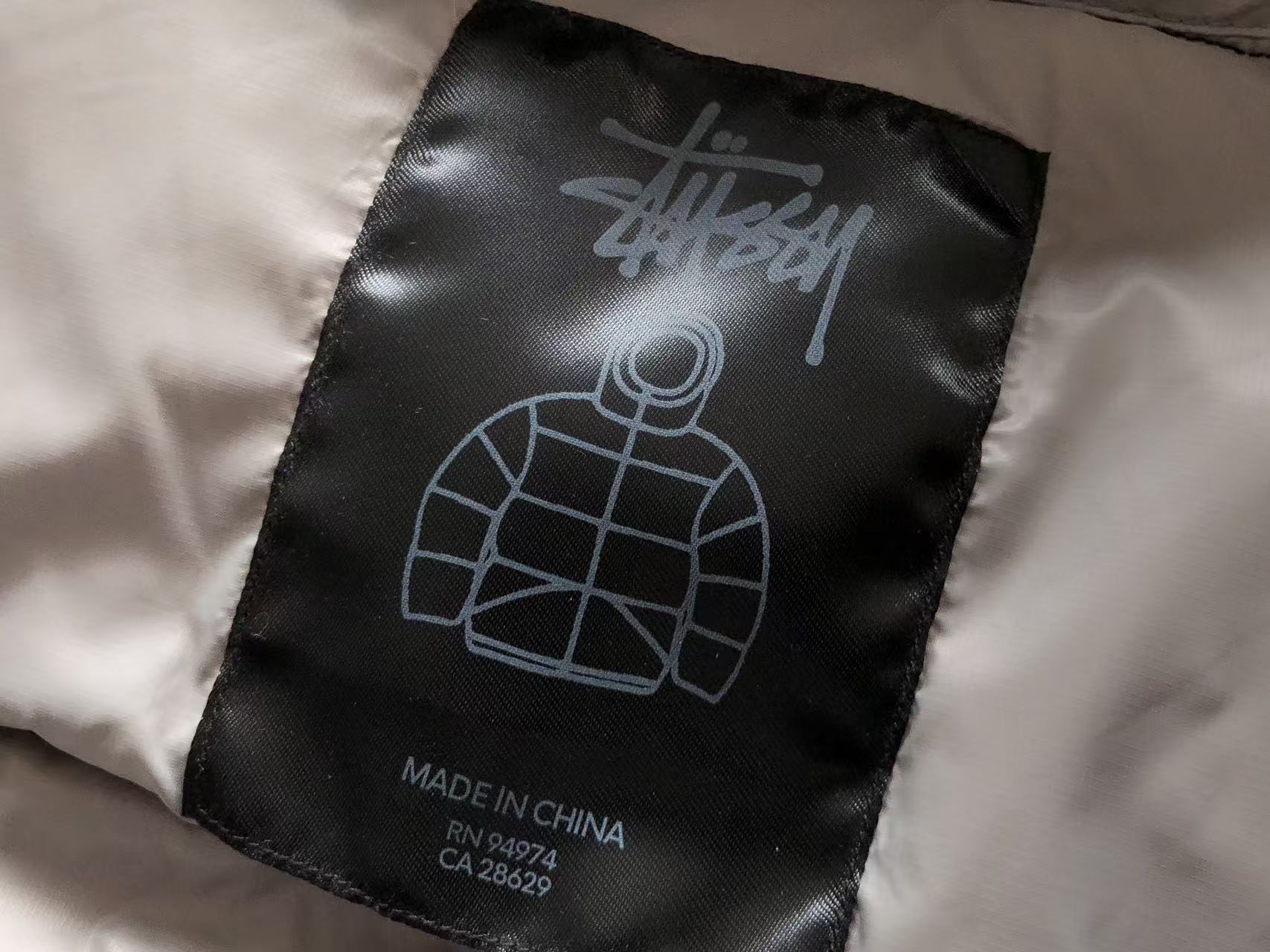 STUSSY Puffer Script