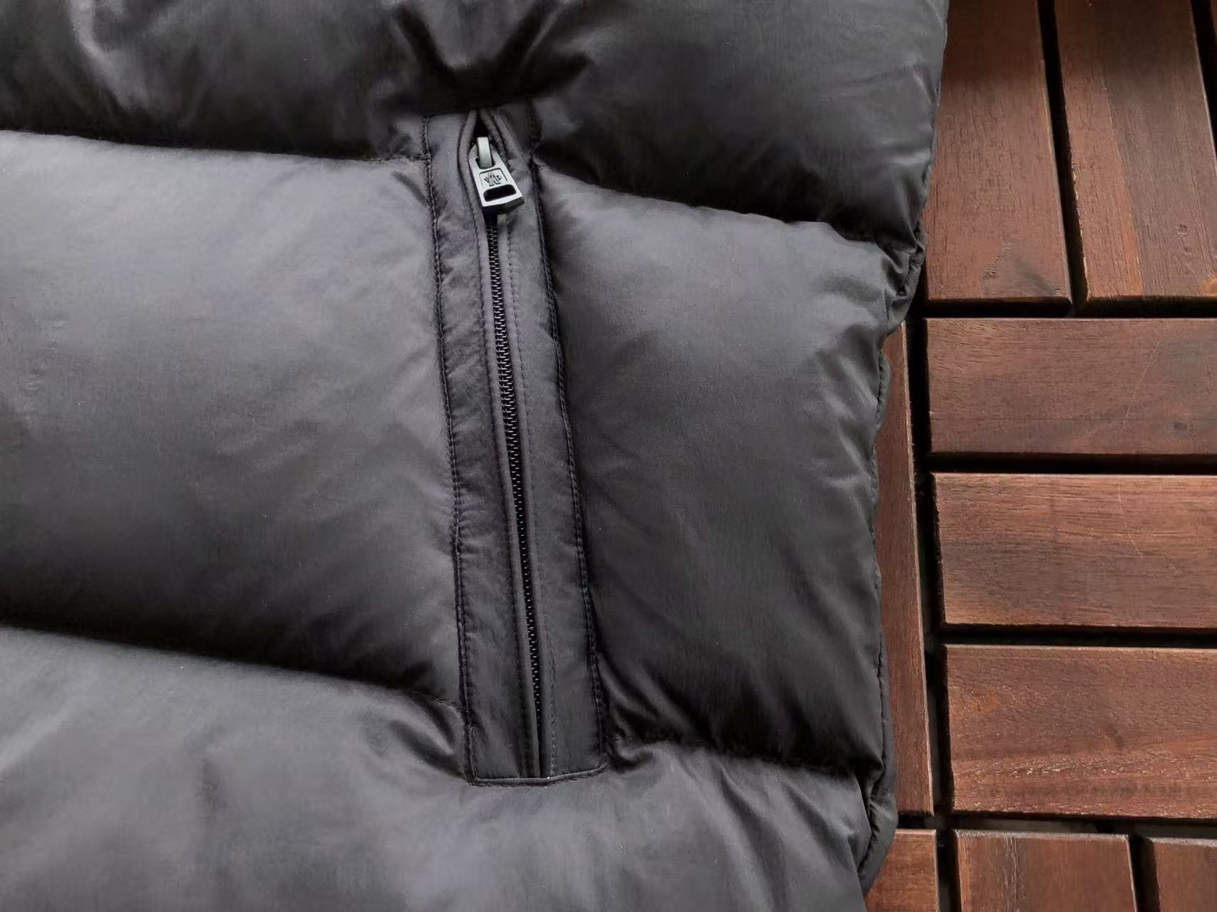 MONCLER Puffer Logo