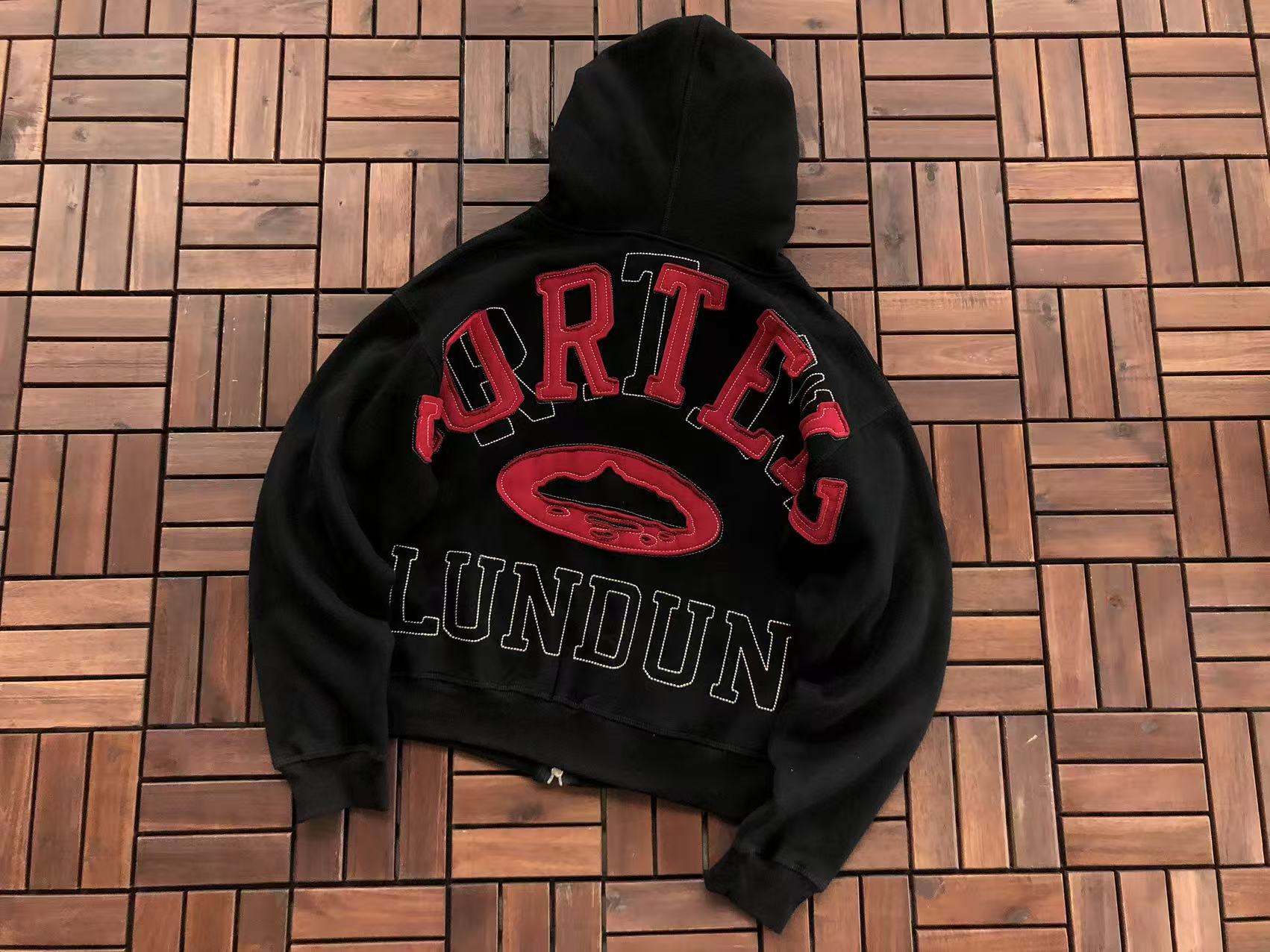 CORTEIZ Conjunto Big Logo
