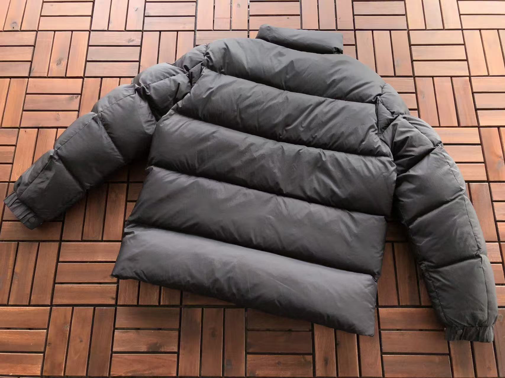 MONCLER Puffer Logo