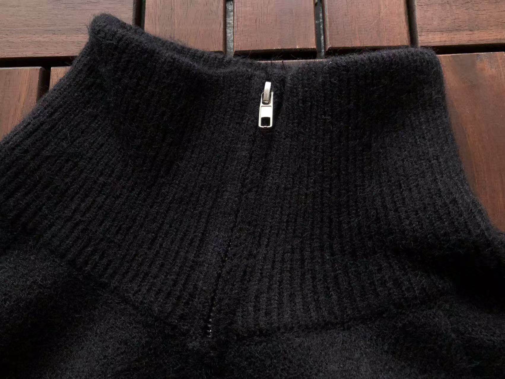 CORTEIZ Buzo Knit Script