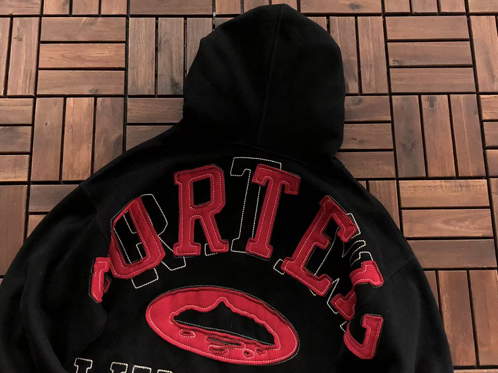 CORTEIZ Conjunto Big Logo