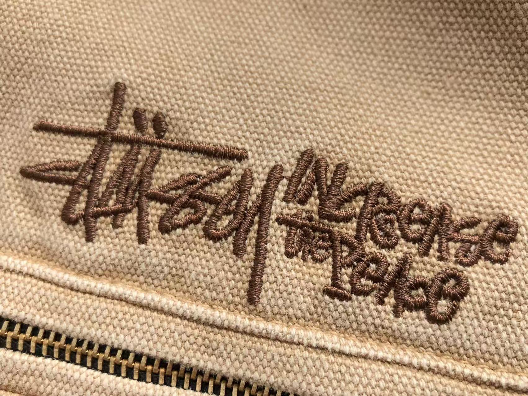 CARHARTT x Stussy Campera