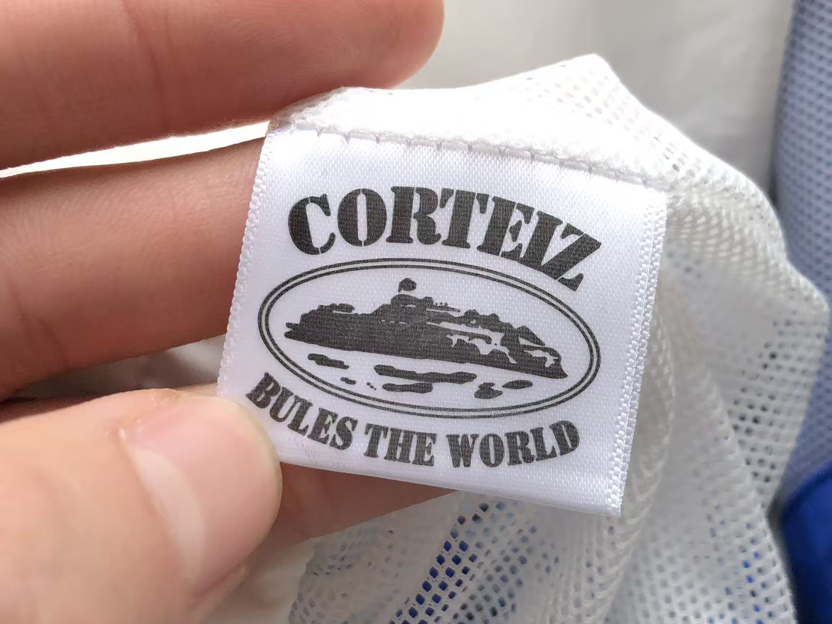 CORTEIZ Conjunto Italia