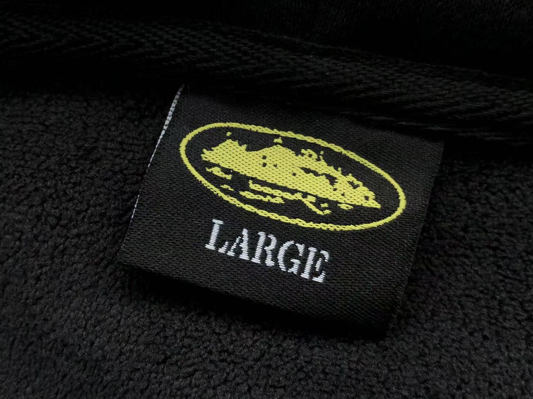 CORTEIZ Conjunto Canguro Fleece Gothic