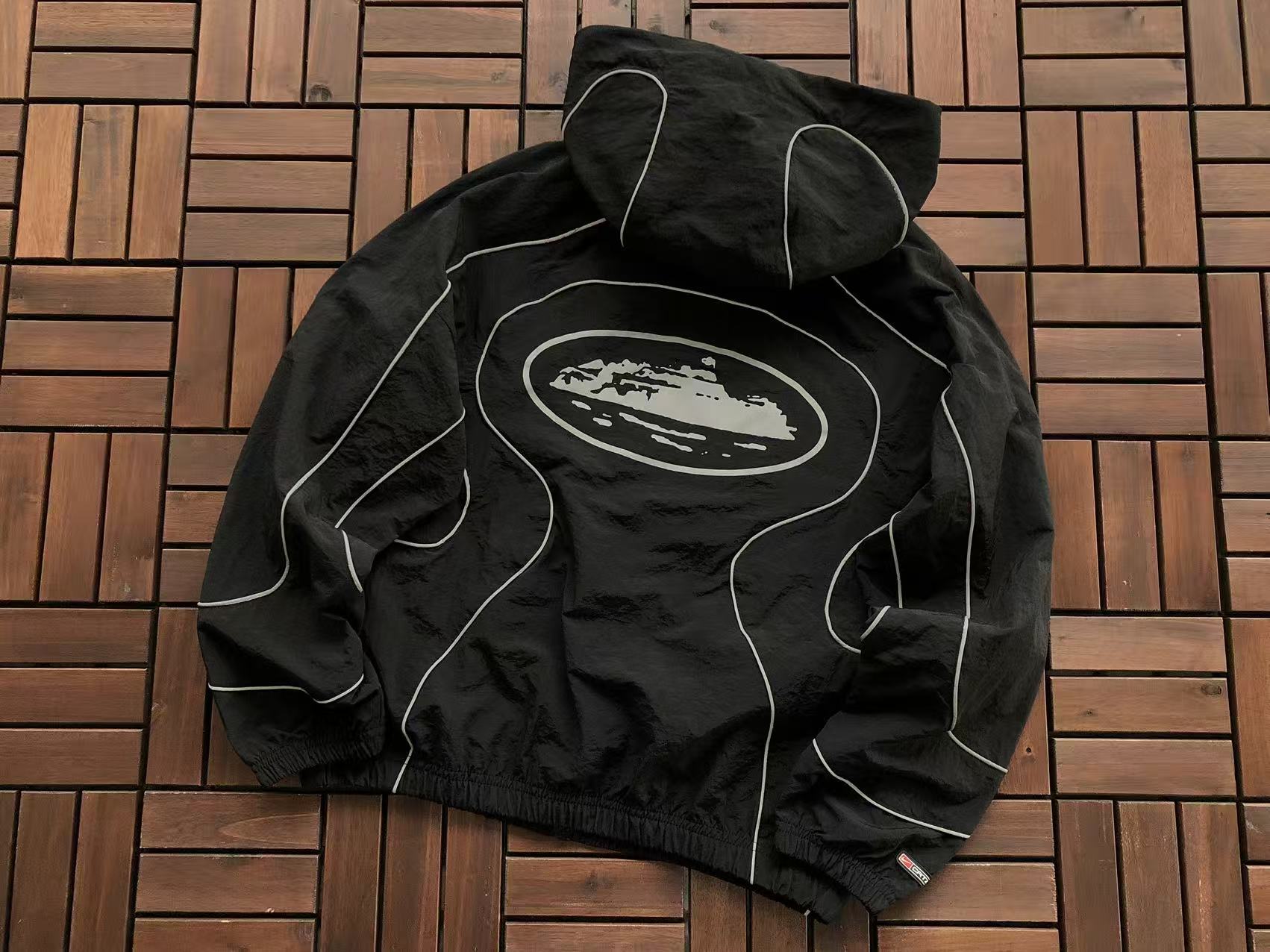 CORTEIZ x NIKE Conjunto Campera