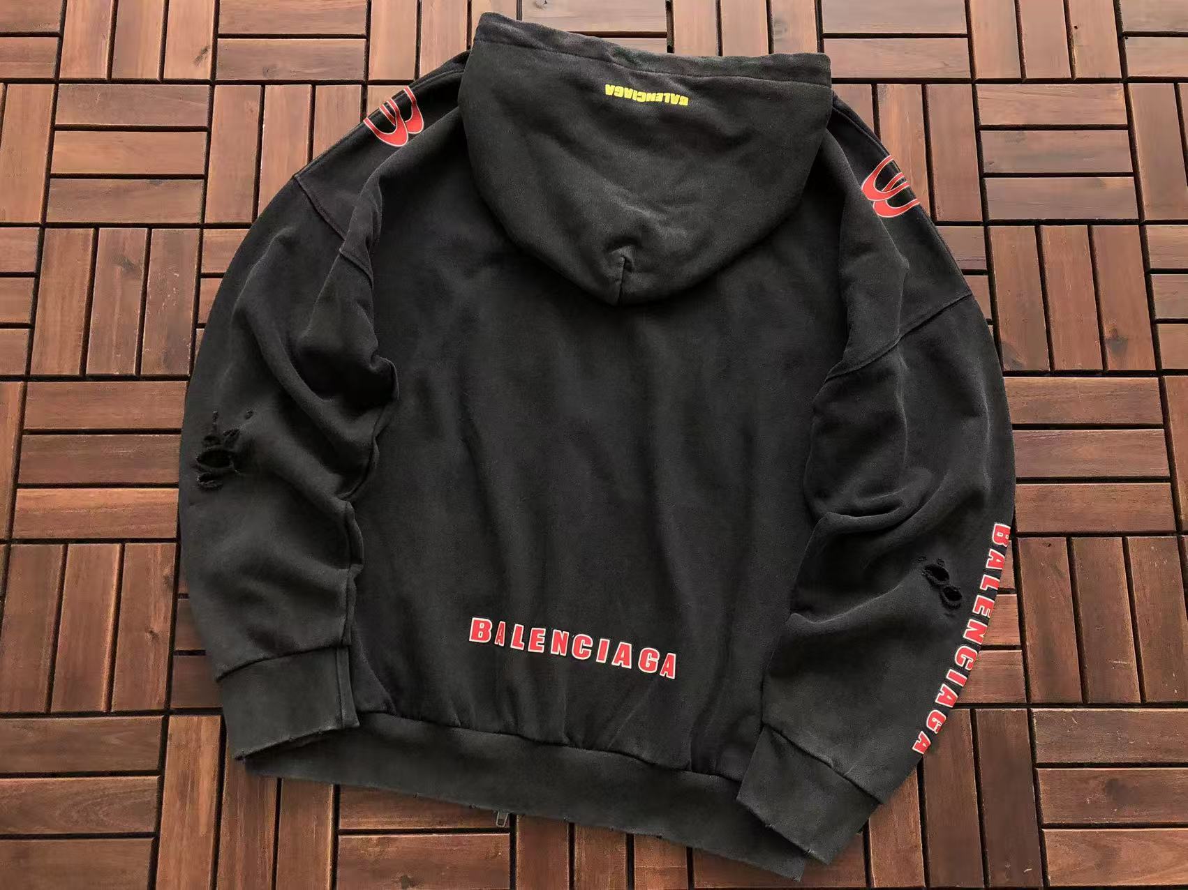 BALENCIAGA Canguro Cierre Racing