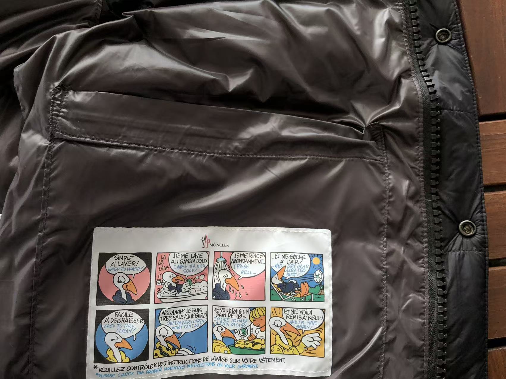 MONCLER Chaleco