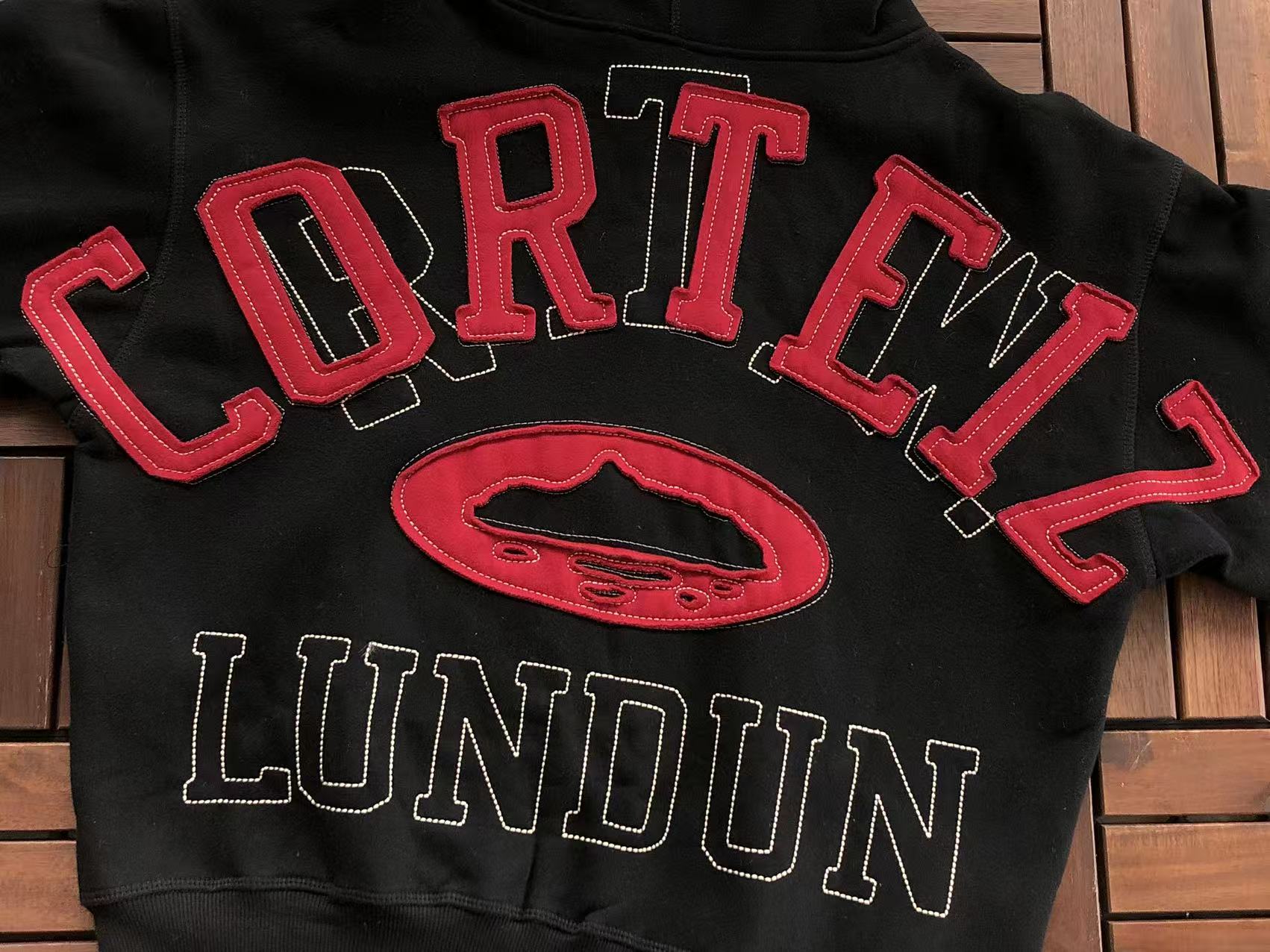 CORTEIZ Conjunto Big Logo