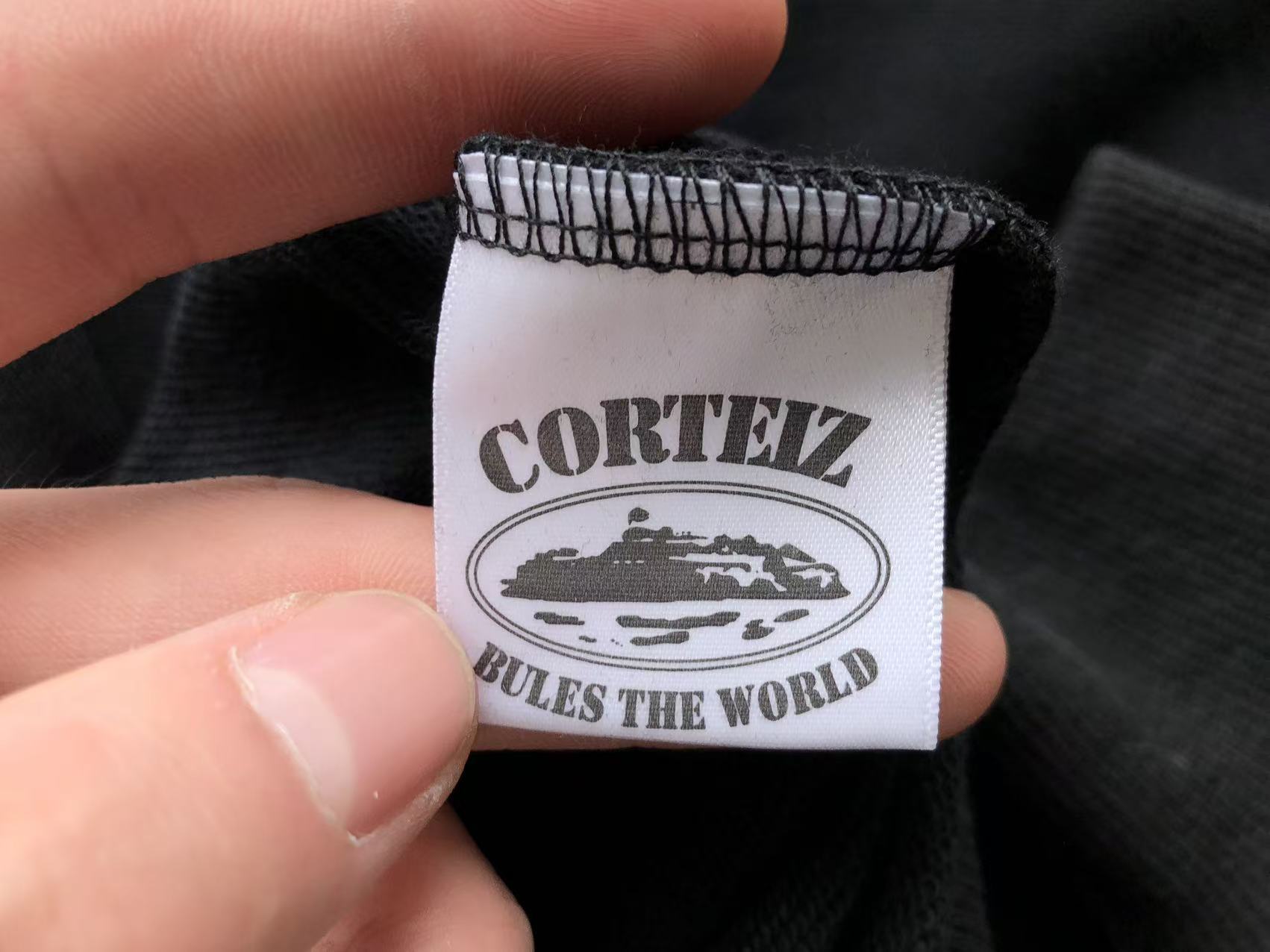 CORTEIZ Campera Logo