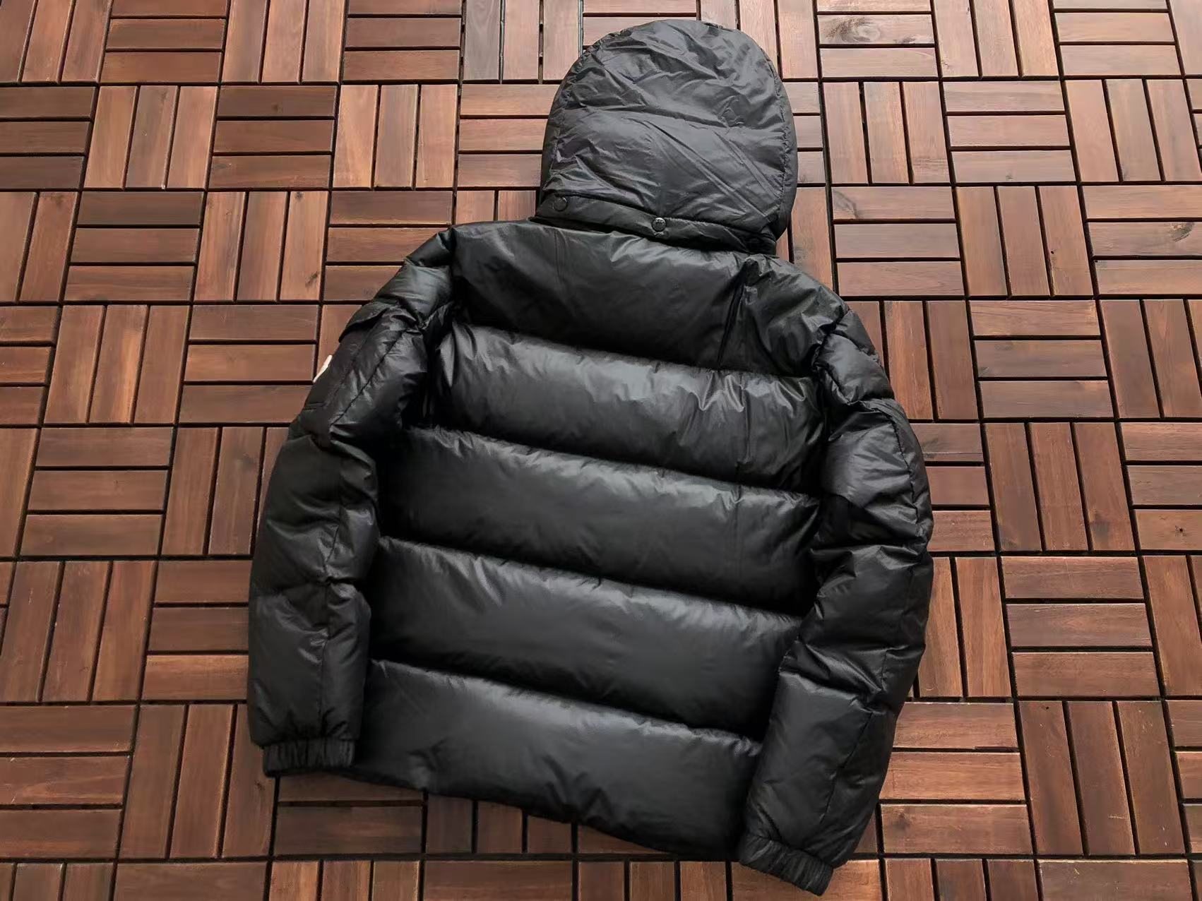 MONCLER Puffer Maya