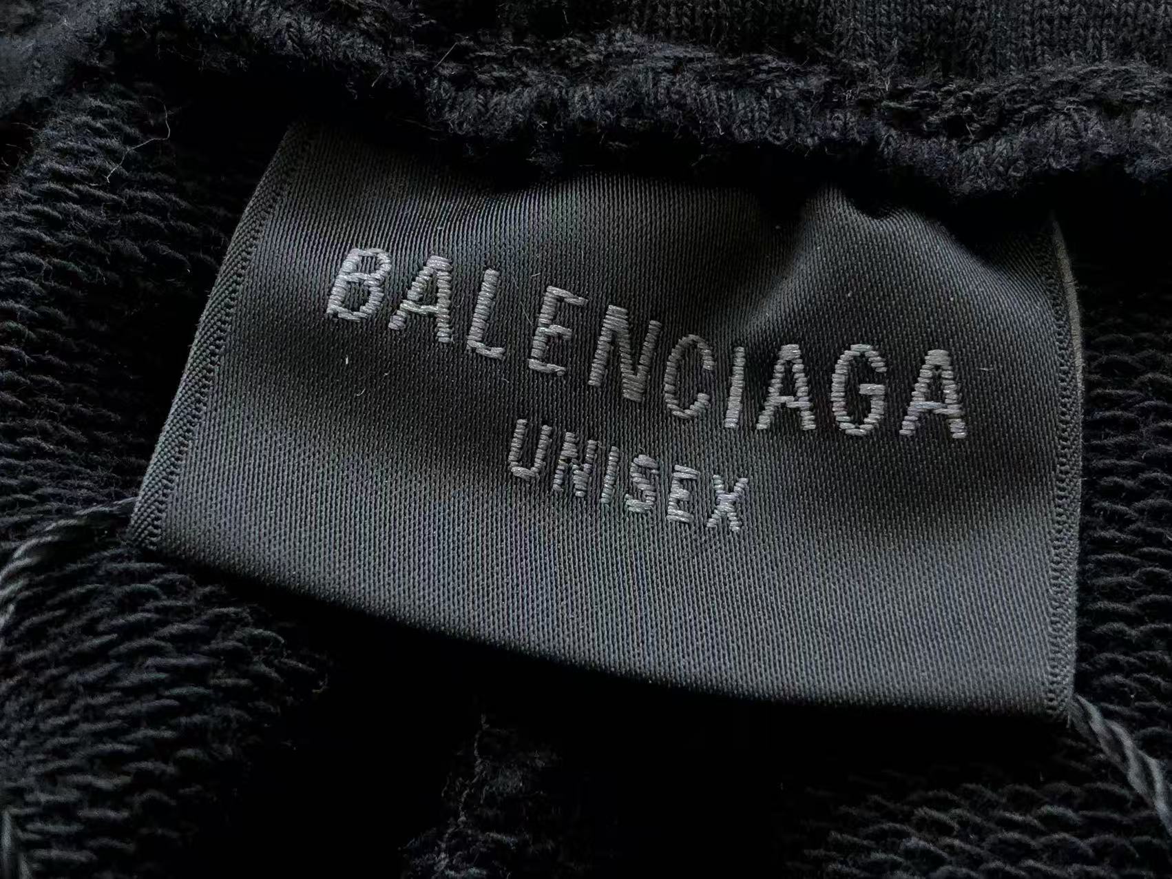 BALENCIAGA Pantalon GV10