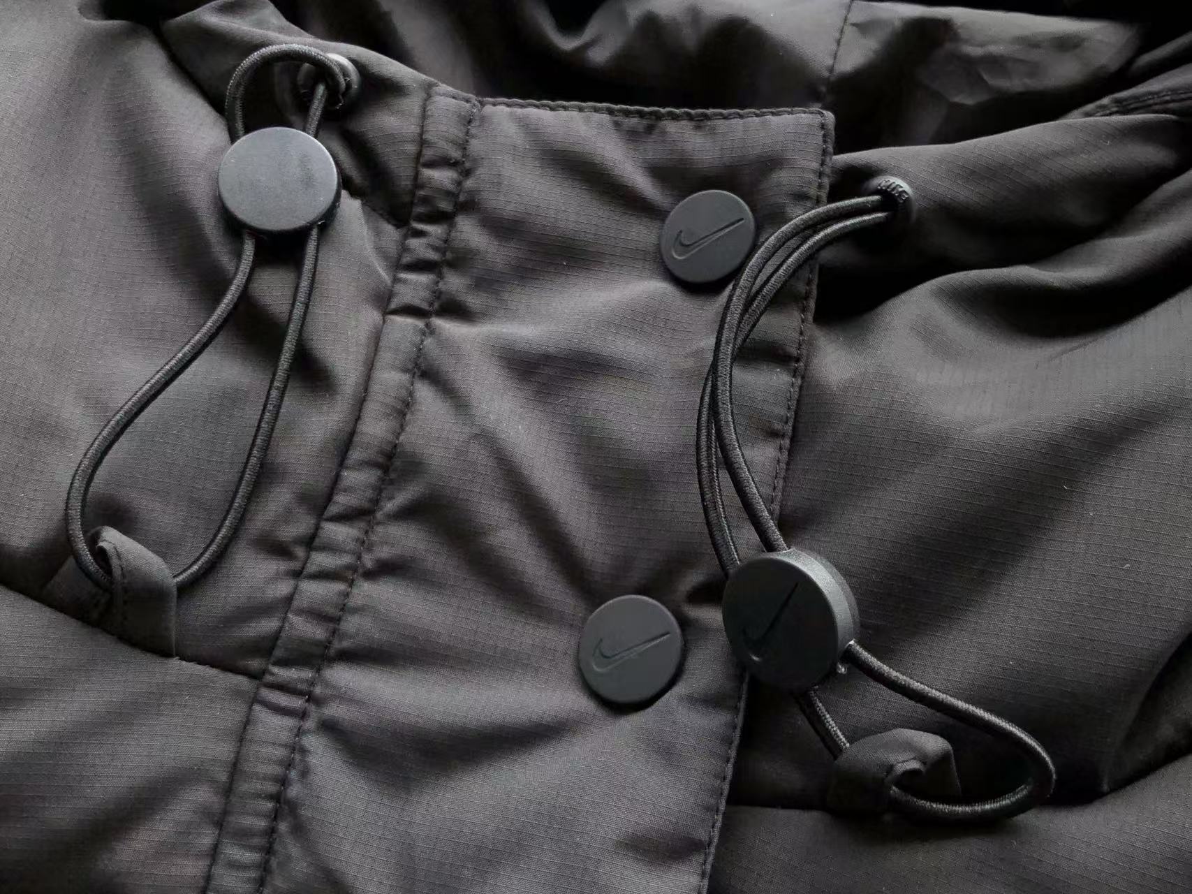 NIKE Puffer Swoosh